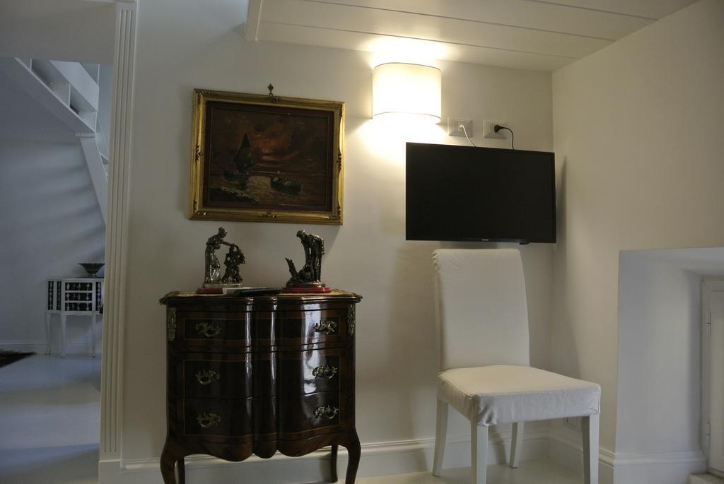 Pantheon Domus Valentino Apartment โรม ภายนอก รูปภาพ