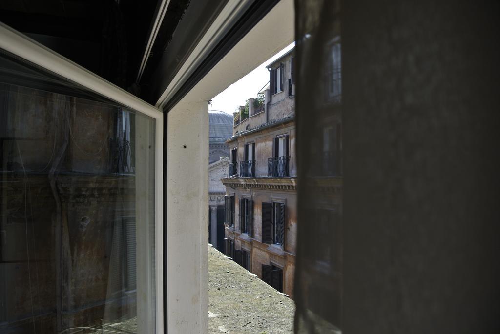 Pantheon Domus Valentino Apartment โรม ภายนอก รูปภาพ